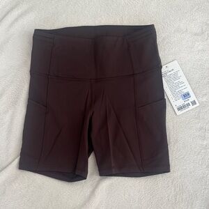 lululemon athletica Fast And Free HR Short - Size 6, Esppresso